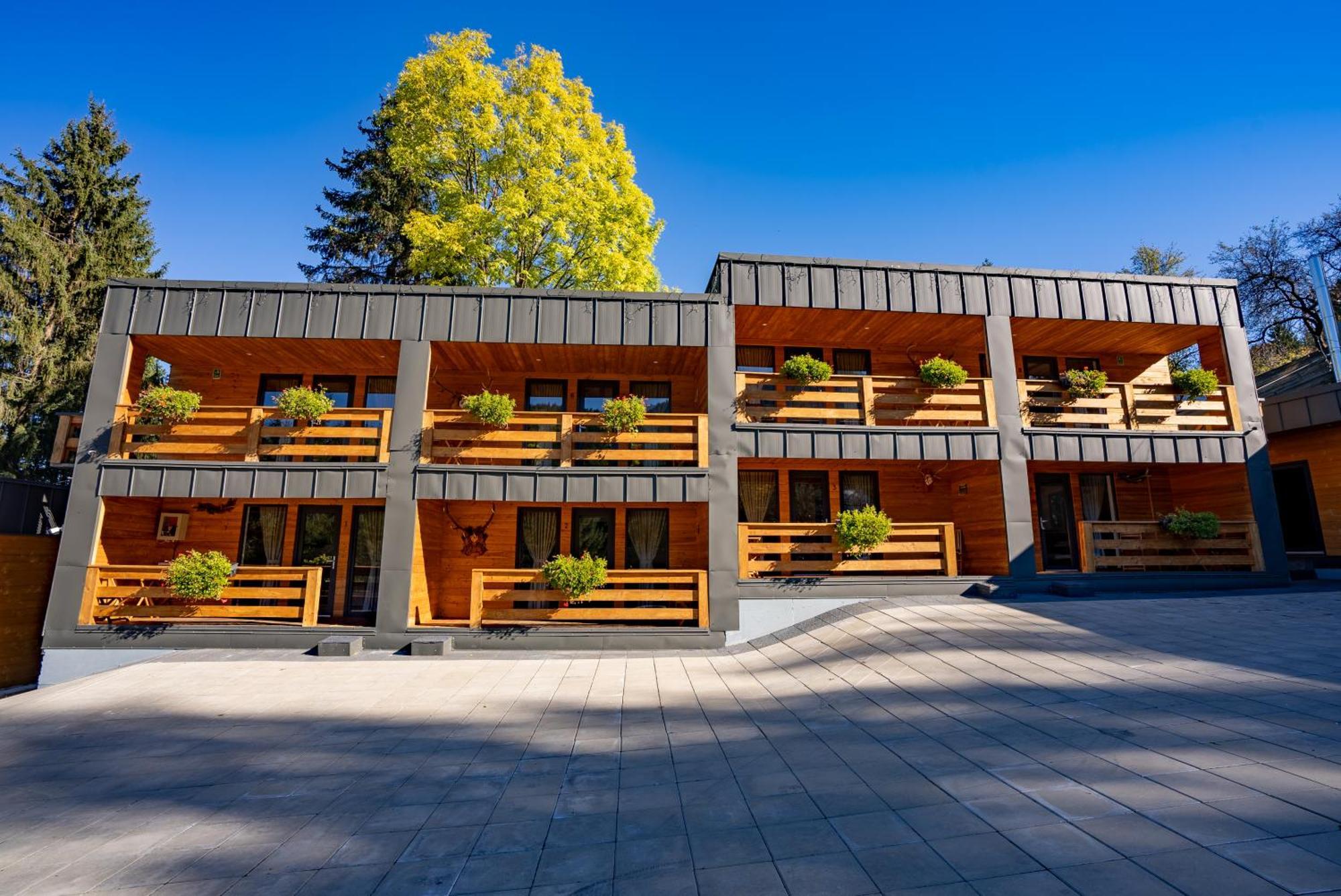 Casa Izvorul Negru Moisei Panzió Kültér fotó