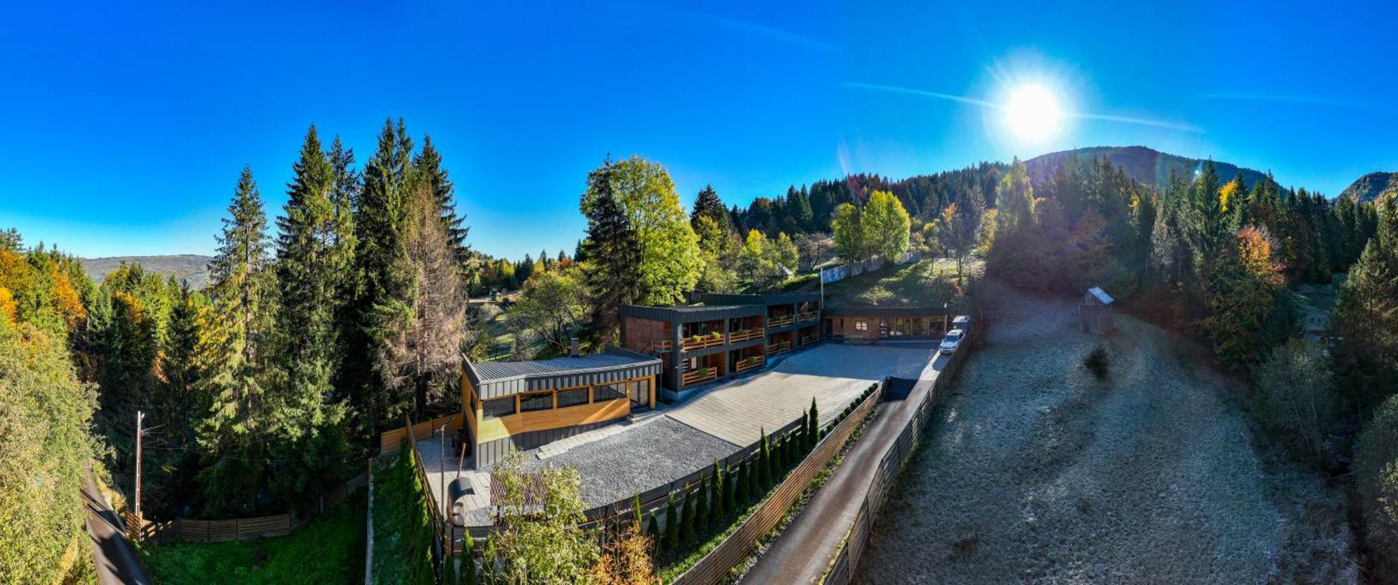 Casa Izvorul Negru Moisei Panzió Kültér fotó